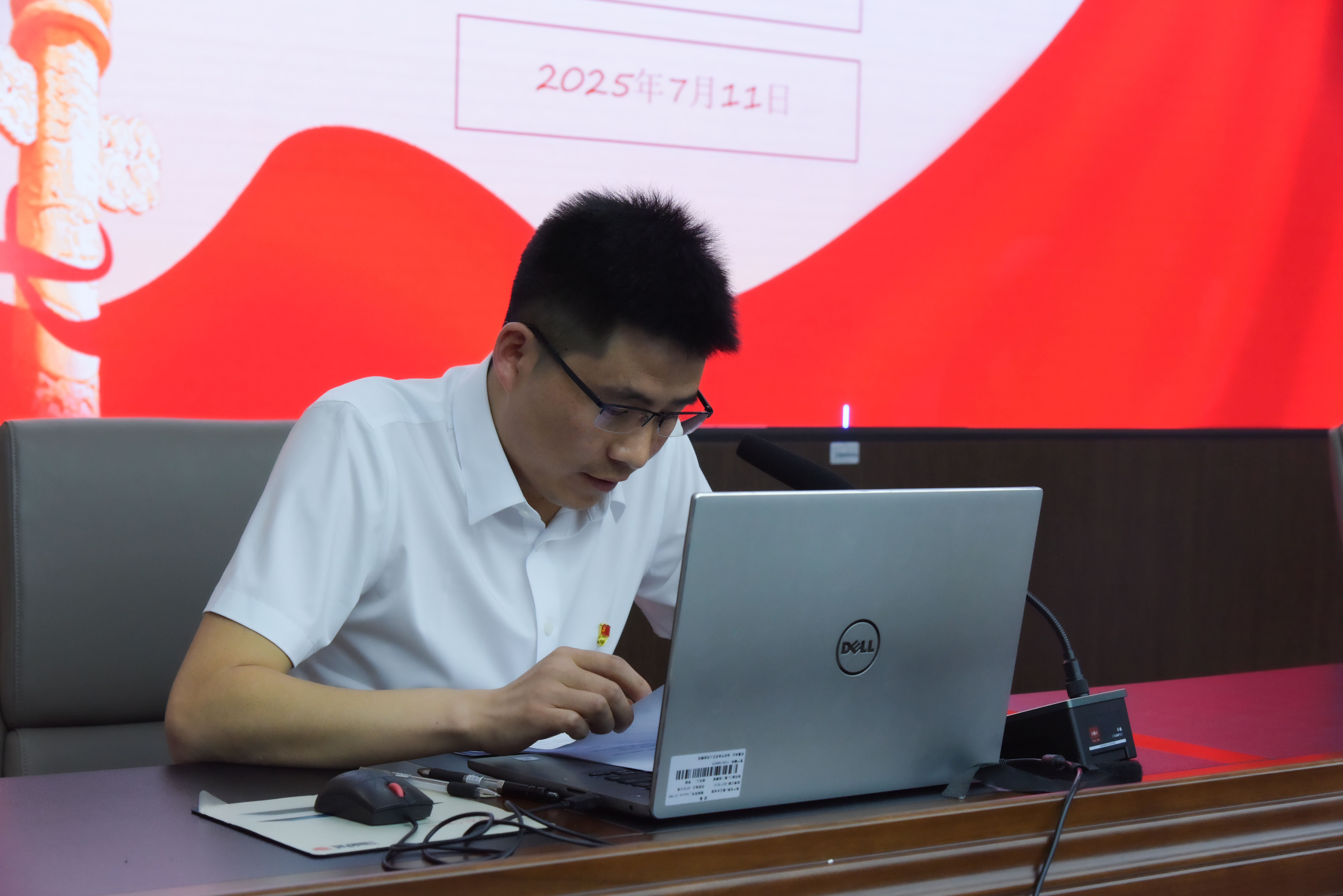 中铁2.jpg