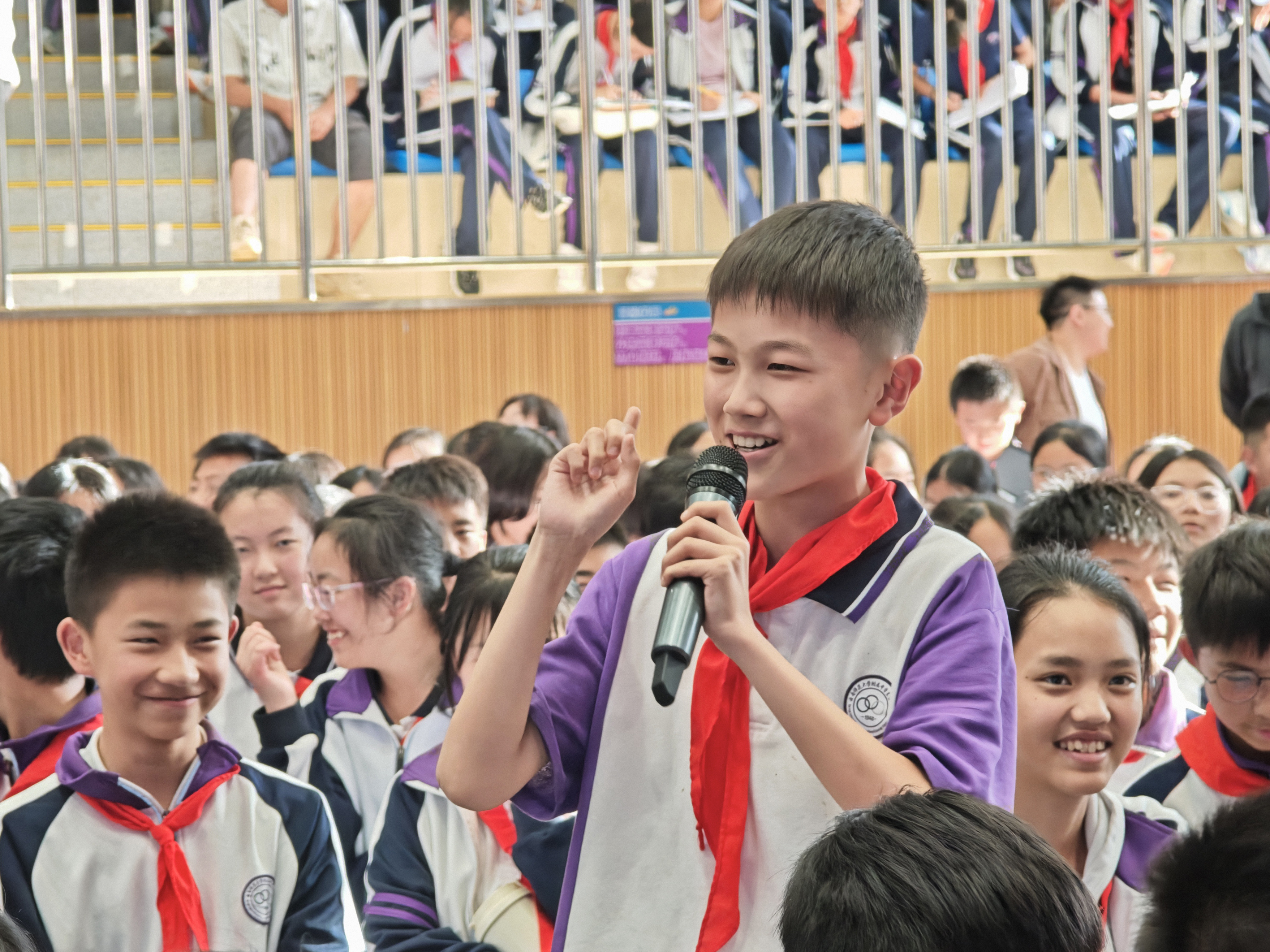 学生2.jpg